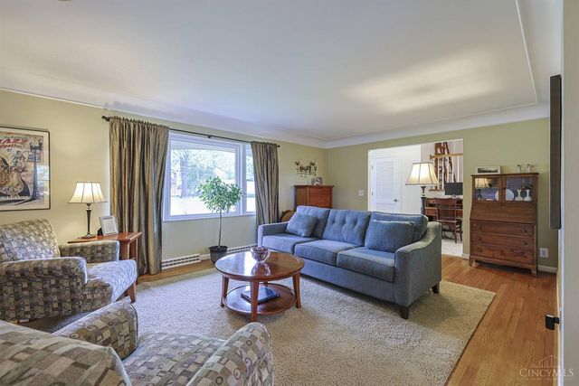 10631 Cinderella Drive, Montgomery, OH 45242
