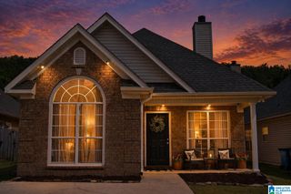 2488 FOREST LAKES LANE, Sterrett, AL 35147