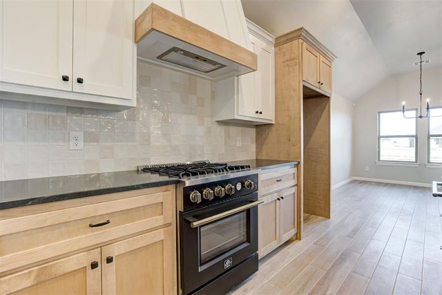 8655 Kayce Street, El Reno, OK 73036