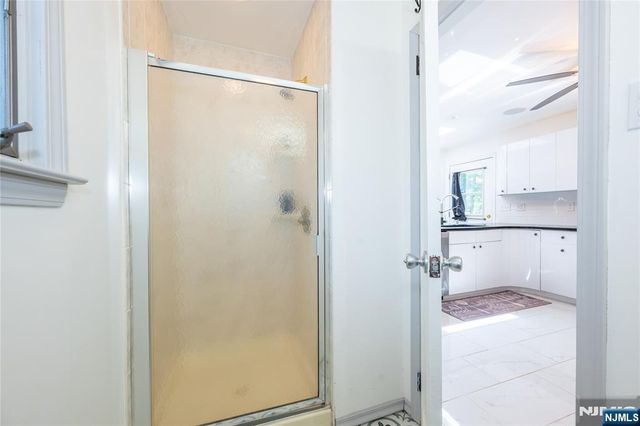 335 Elmira Trail, Hopatcong, NJ 07843