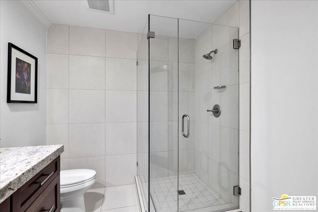 1660 S La Reina Way 1A, Palm Springs, CA 92264