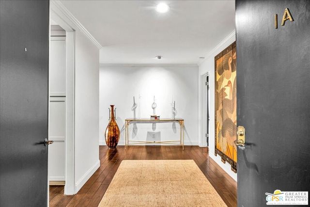 1660 S La Reina Way 1A, Palm Springs, CA 92264