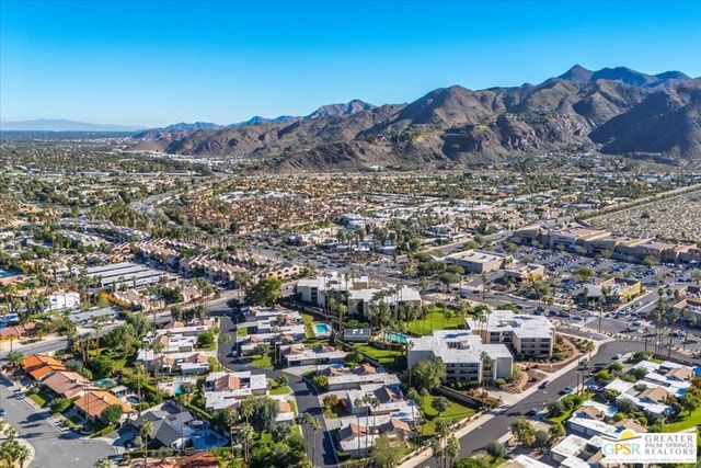 1660 S La Reina Way 1A, Palm Springs, CA 92264