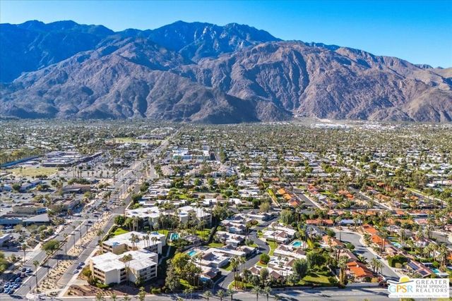 1660 S La Reina Way 1A, Palm Springs, CA 92264