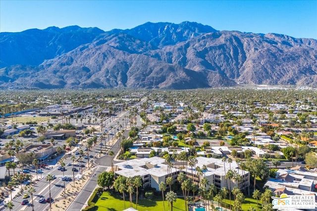 1660 S La Reina Way 1A, Palm Springs, CA 92264