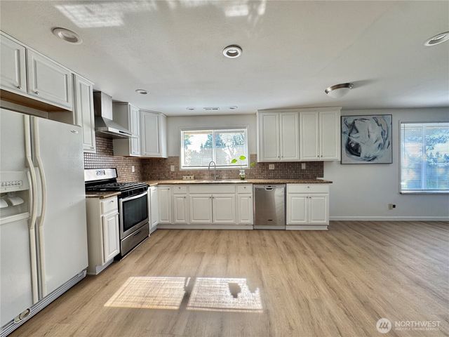 19431 107TH Avenue SE, Renton, WA 98055