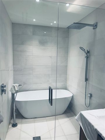 304 Ocean Dr 302, Miami Beach, FL 33139