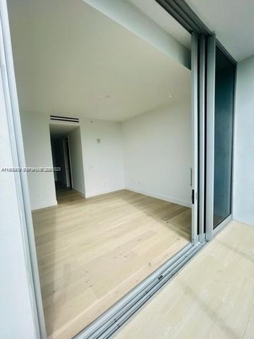 304 Ocean Dr 302, Miami Beach, FL 33139