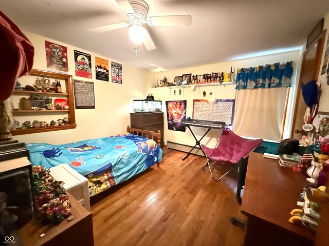 207 Locust Street, New Market, IN 47965