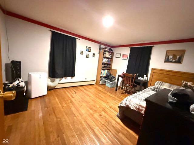 207 Locust Street, New Market, IN 47965