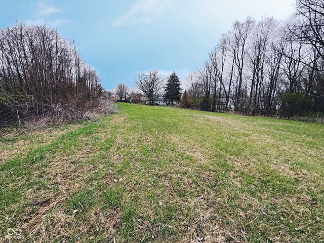 207 Locust Street, New Market, IN 47965