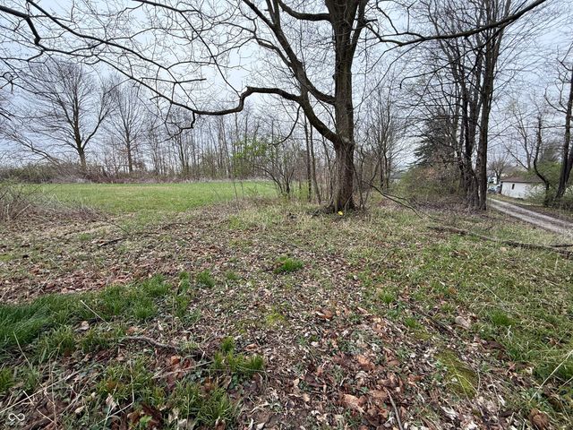 207 Locust Street, New Market, IN 47965