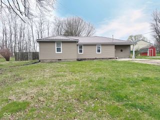 207 Locust Street, New Market, IN 47965