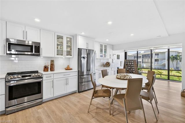 1341 Middle Gulf Dr Unit 2A A, Sanibel, FL 33957