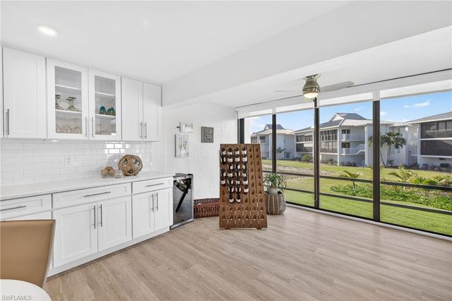 1341 Middle Gulf Dr Unit 2A A, Sanibel, FL 33957