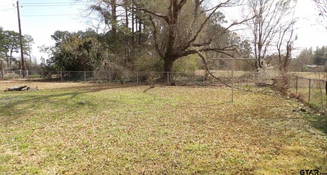 908 W PASCHAL, Troup, TX 75789