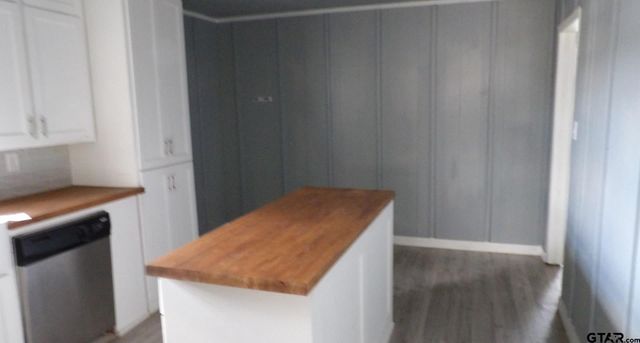 908 W PASCHAL, Troup, TX 75789