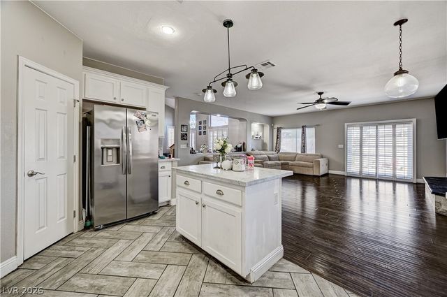 8782 Fountain Island Drive, Las Vegas, NV 89147