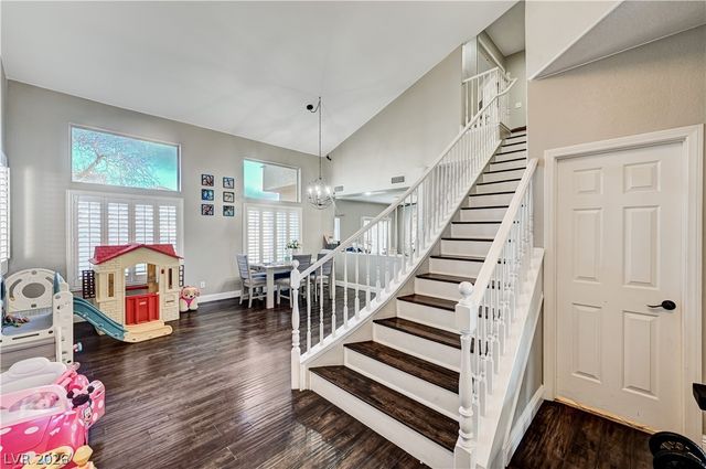 8782 Fountain Island Drive, Las Vegas, NV 89147