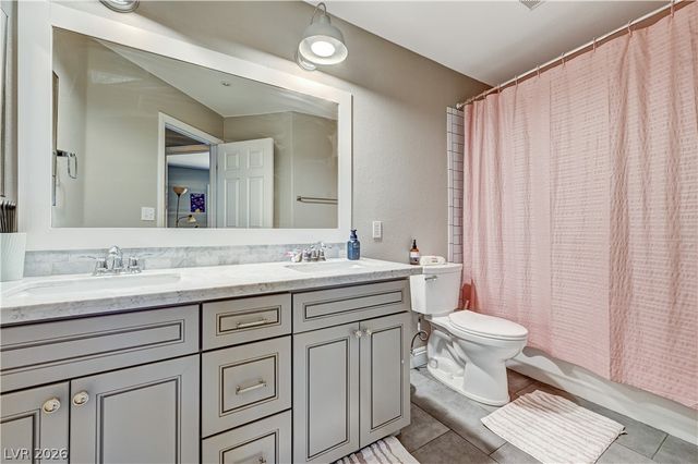 8782 Fountain Island Drive, Las Vegas, NV 89147