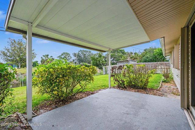 2868 Fountainhead Boulevard, Melbourne, FL 32935