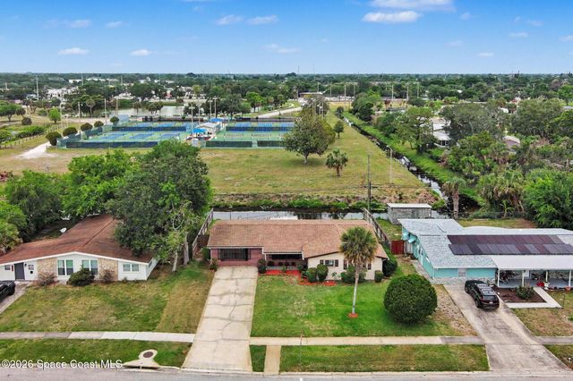 2868 Fountainhead Boulevard, Melbourne, FL 32935