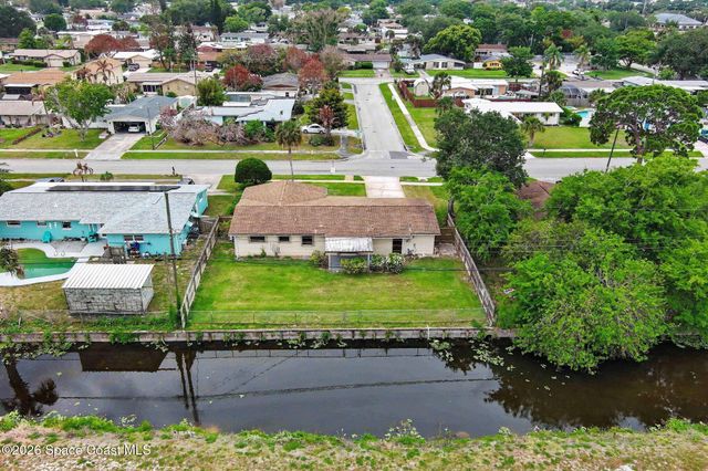2868 Fountainhead Boulevard, Melbourne, FL 32935