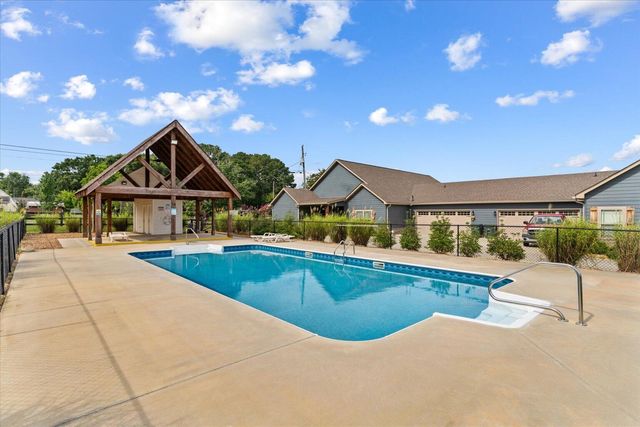 88 Maddox Lane, Chatsworth, GA 30705