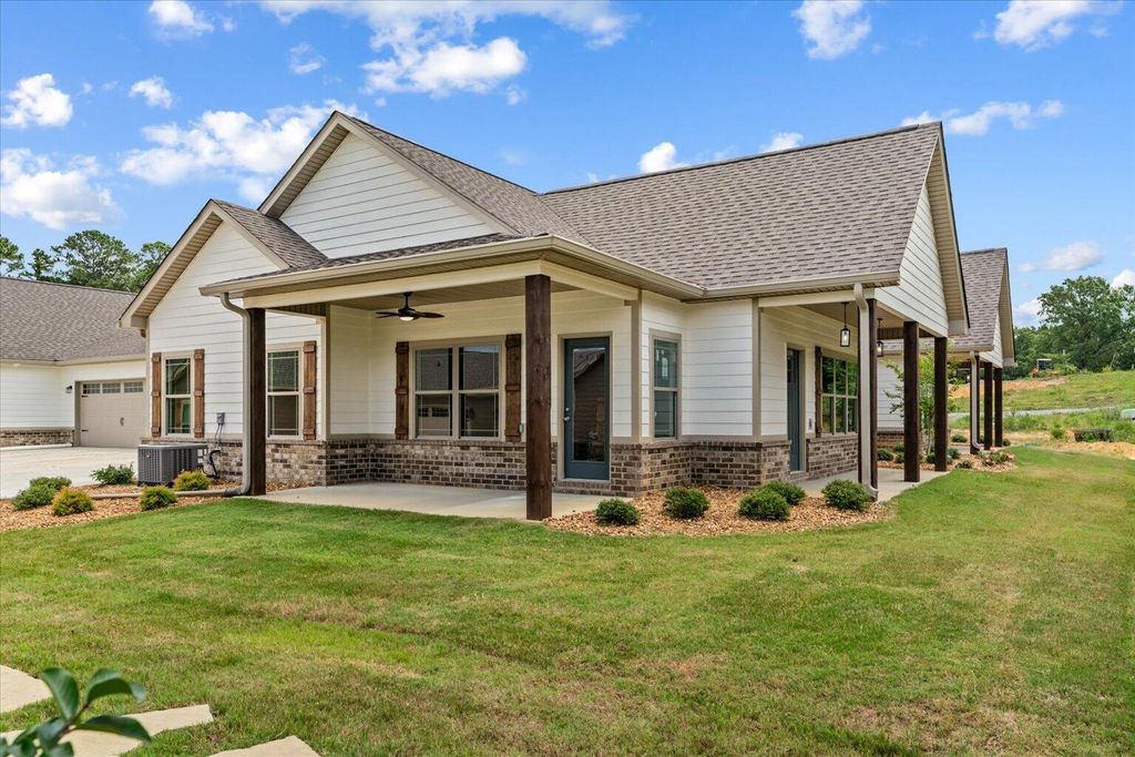 88 Maddox Lane, Chatsworth, GA 30705