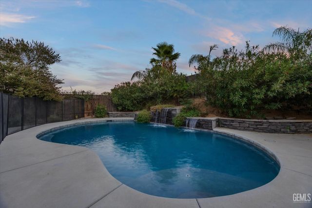 13603 Night Star Lane, Bakersfield, CA 93314