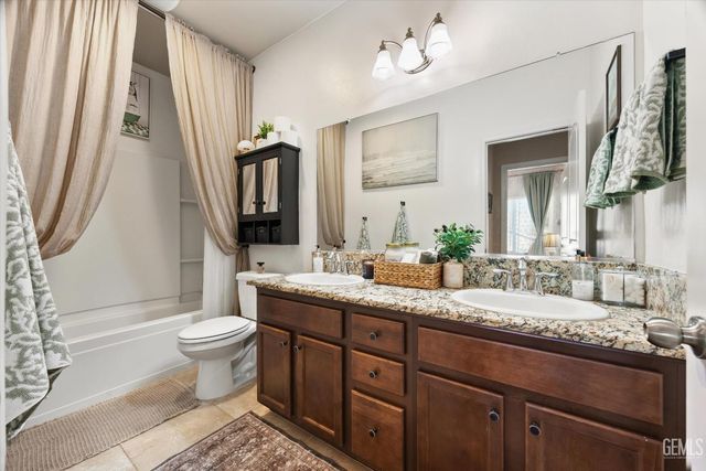 13603 Night Star Lane, Bakersfield, CA 93314