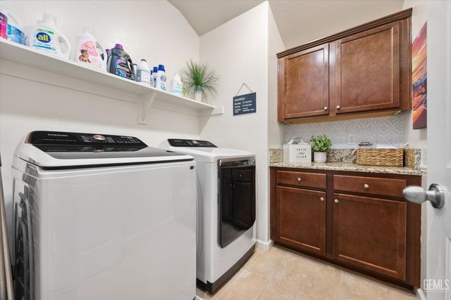 13603 Night Star Lane, Bakersfield, CA 93314