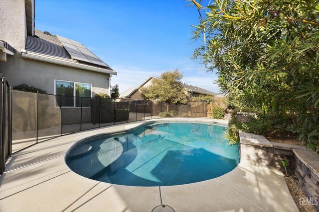 13603 Night Star Lane, Bakersfield, CA 93314