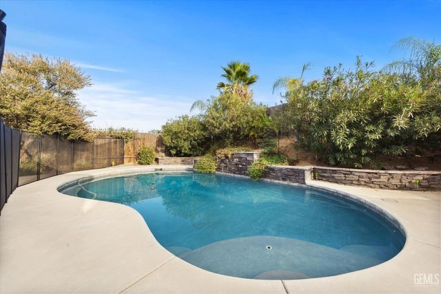13603 Night Star Lane, Bakersfield, CA 93314