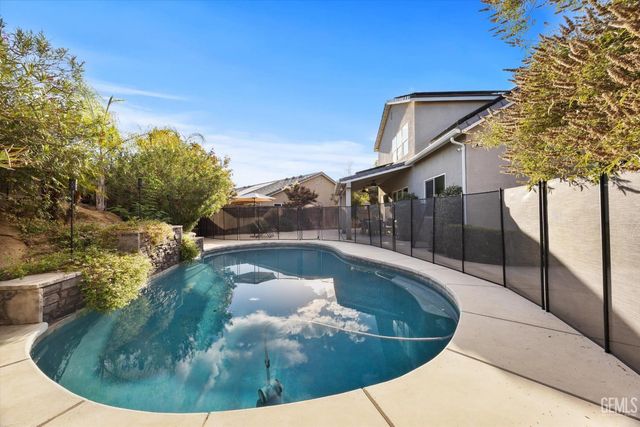 13603 Night Star Lane, Bakersfield, CA 93314