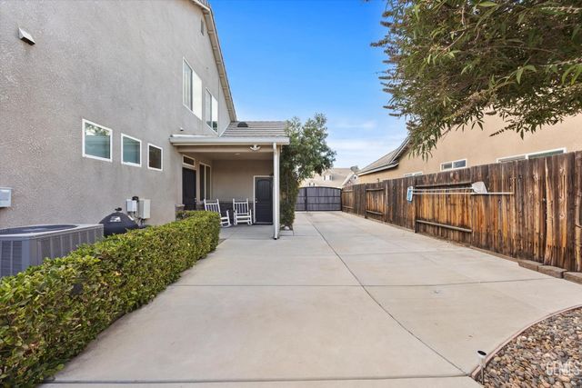 13603 Night Star Lane, Bakersfield, CA 93314