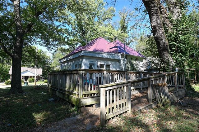 804 N Main Street, Nevada, MO 64772