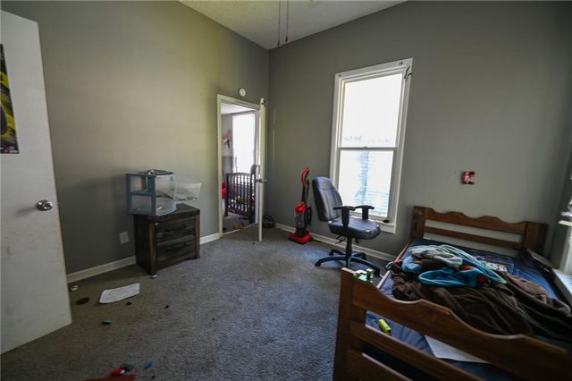 804 N Main Street, Nevada, MO 64772