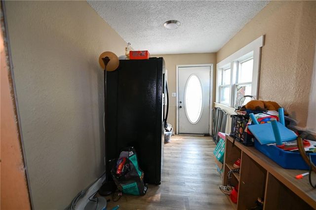 804 N Main Street, Nevada, MO 64772