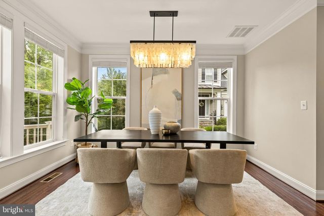 6203 CHAMPION OAK CT, Falls Church, VA 22044