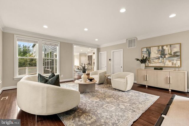 6203 CHAMPION OAK CT, Falls Church, VA 22044