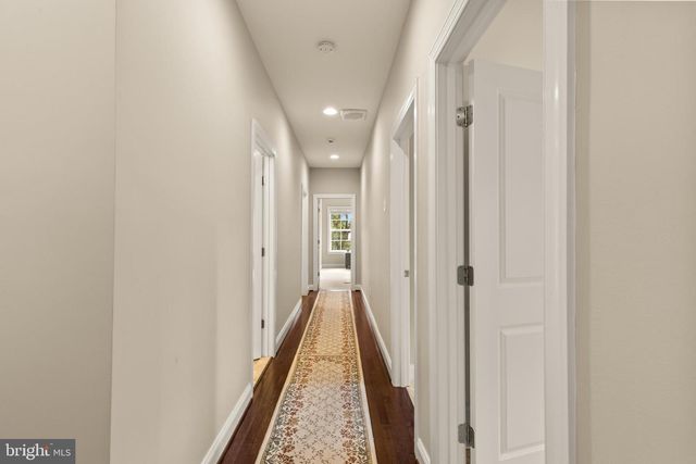 6203 CHAMPION OAK CT, Falls Church, VA 22044