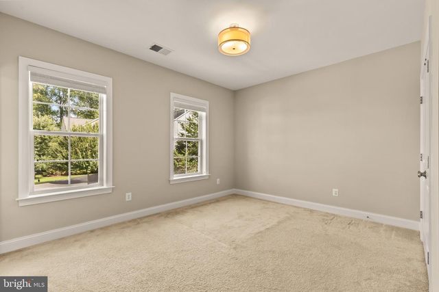 6203 CHAMPION OAK CT, Falls Church, VA 22044