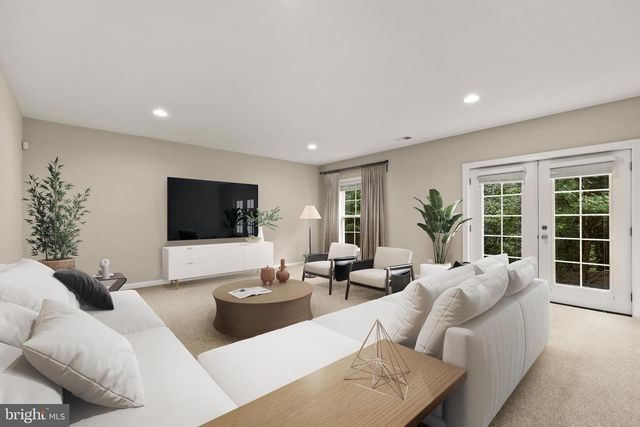 6203 CHAMPION OAK CT, Falls Church, VA 22044