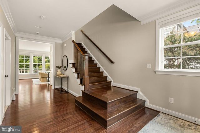 6203 CHAMPION OAK CT, Falls Church, VA 22044