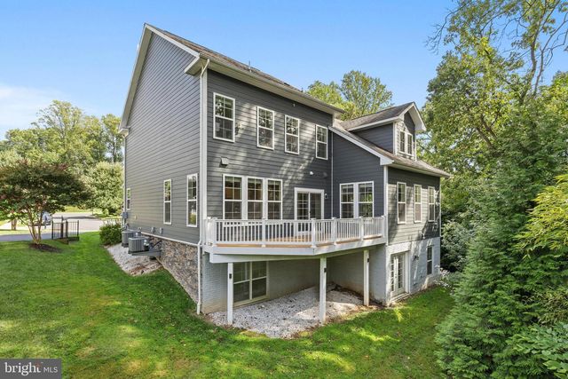 6203 CHAMPION OAK CT, Falls Church, VA 22044