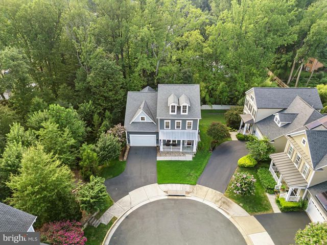 6203 CHAMPION OAK CT, Falls Church, VA 22044