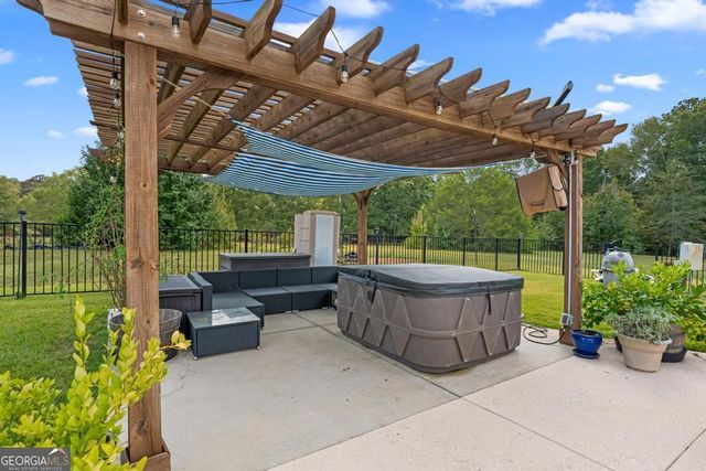 760 Singley Drive, Locust Grove, GA 30248