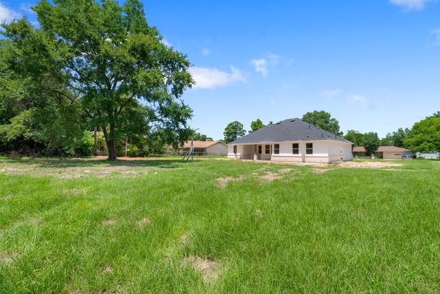 180 Nix Drive, Emory, TX 75440