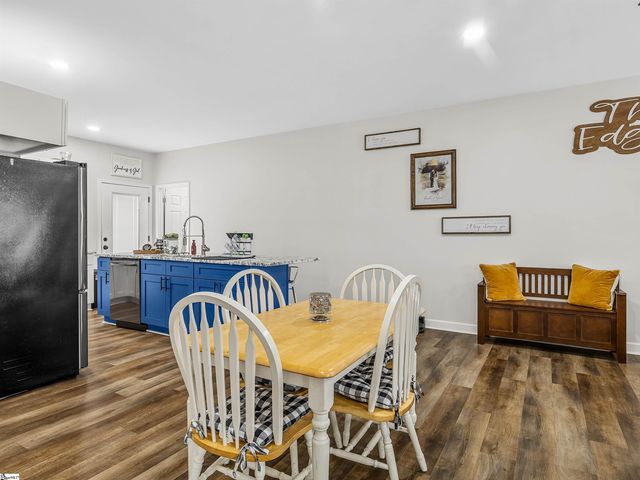 4249 Buffalo West Springs Highway, Jonesville, SC 29353